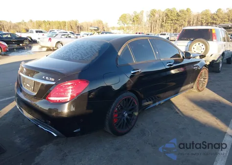 2015 Mercedes-Benz C 63 Amg S из США, поврежденный, VIN 55SWF8HB8FU081965